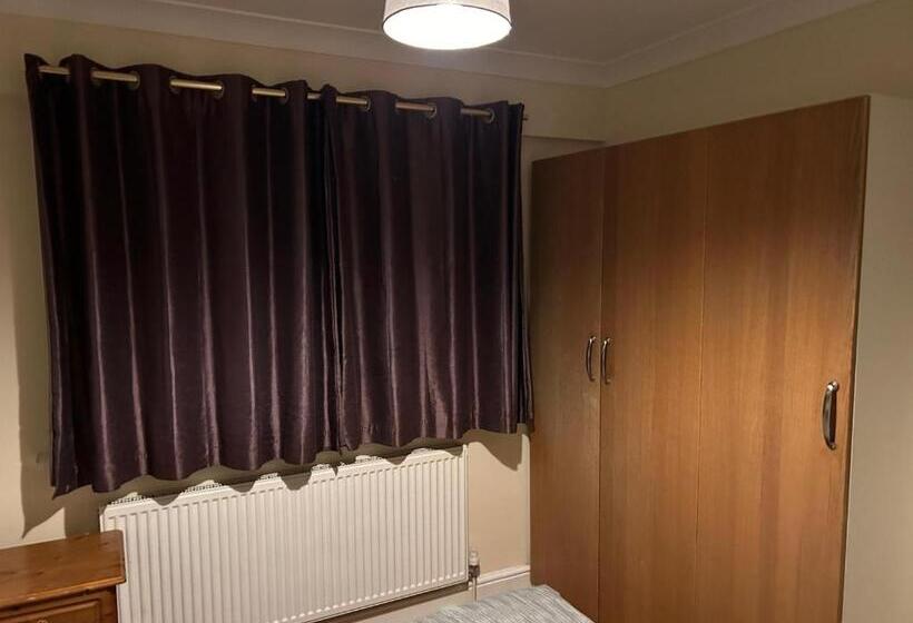 بنسيون 29 Ansell Road