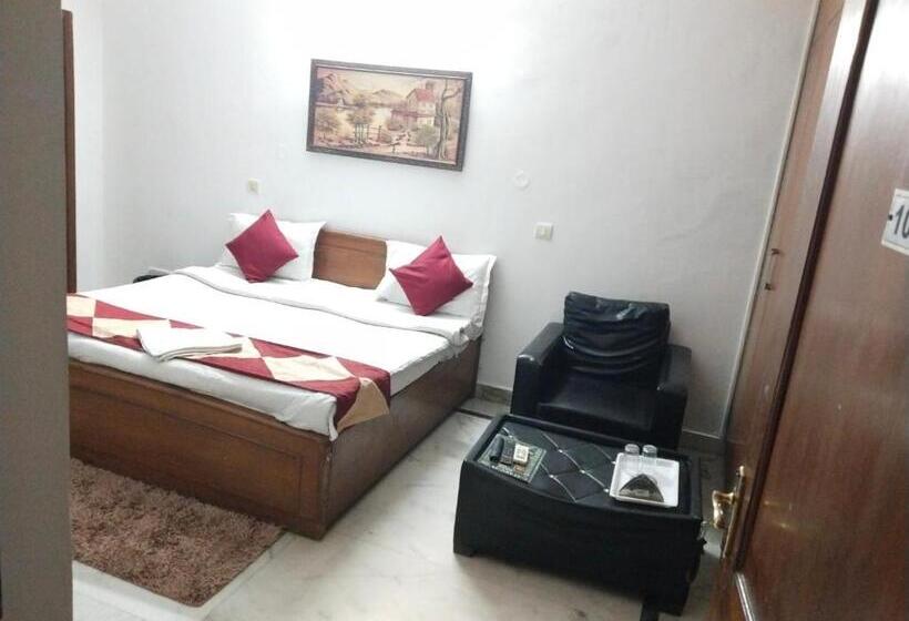 פנסיון Ada Residency Sector 20 Noida Uttar Pradesh