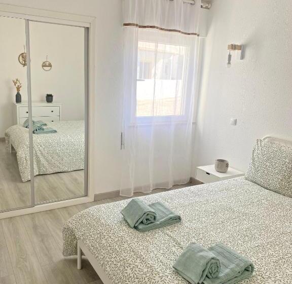 Пансион Amora S Guest House