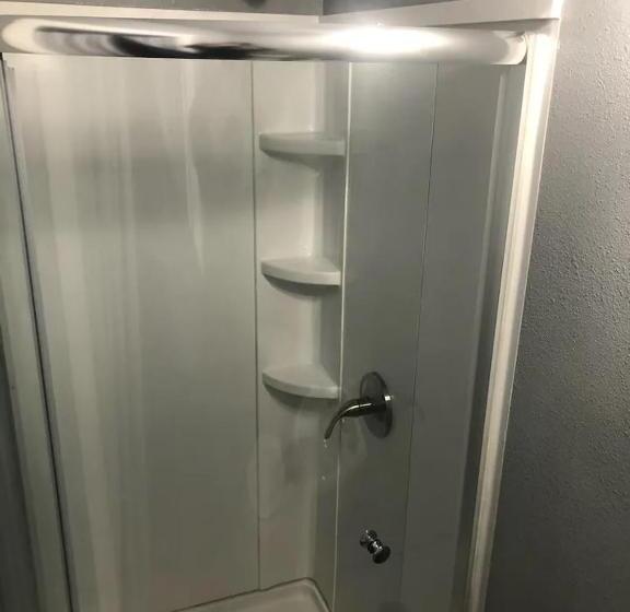 פנסיון Atx Tiny House