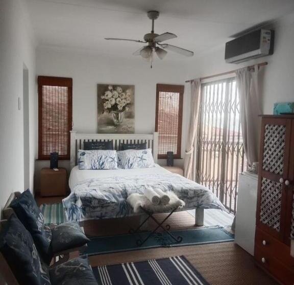 פנסיון Bayview Guest House
