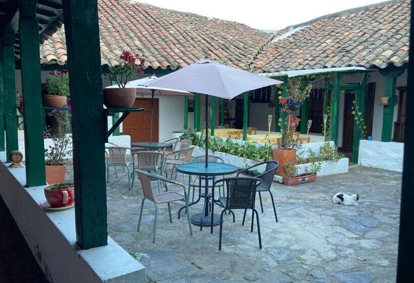 پانسیون Casa Colonial Tunjita