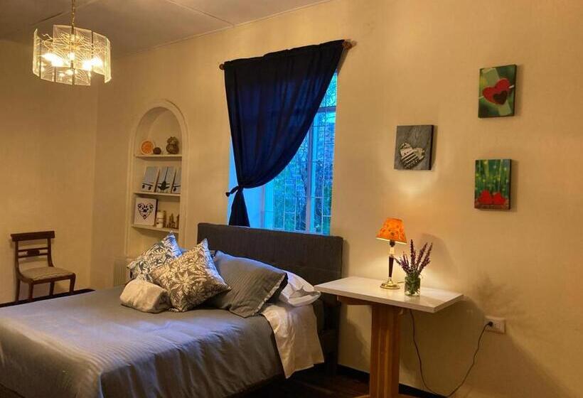 پانسیون Casa Colonial Tunjita