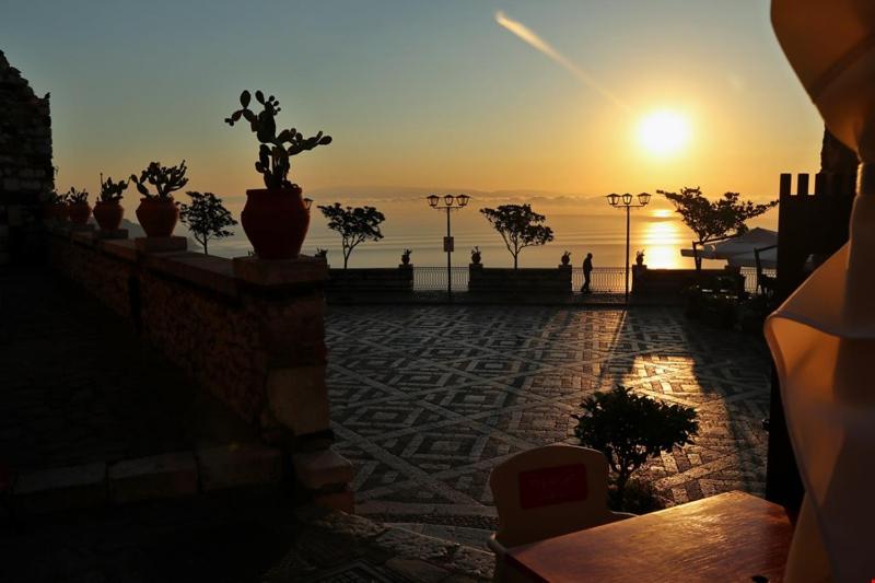 膳宿费 Casa Vacanze Etna Sunset