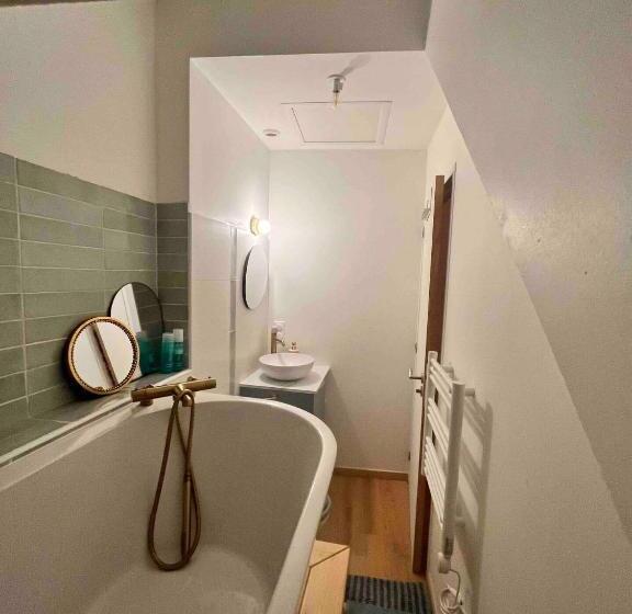 بنسيون Grande Chambre   Baignoire Vue Mer