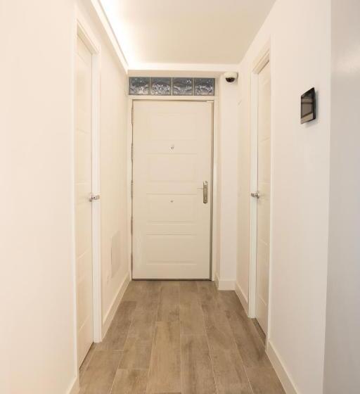 پانسیون Deluxe A2 Centro Pozuelo De Alarcón