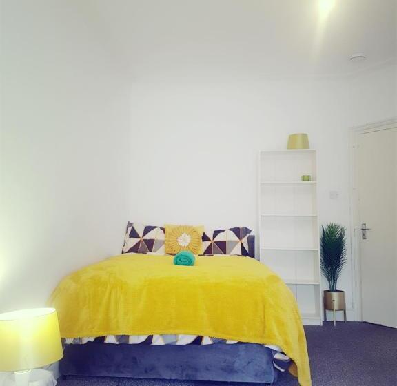 פנסיון Double Room Close To Headingley Stadium Leeds
