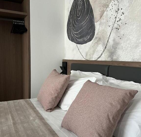 膳宿费 Green House