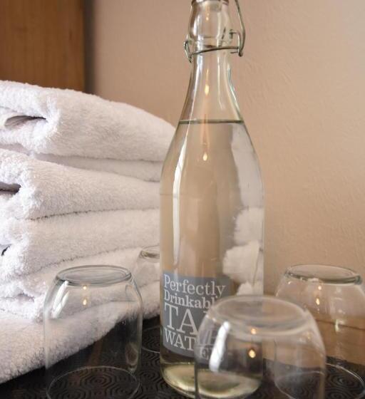 膳宿费 Grosvenor Guest House