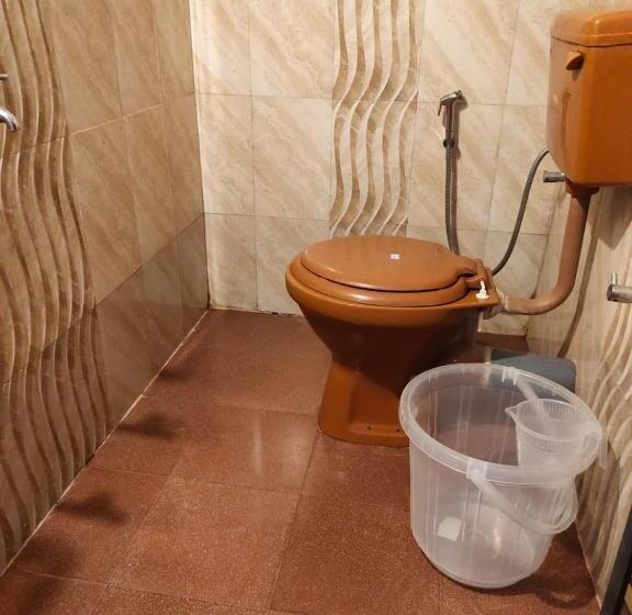 Пансион Jo Guest House.