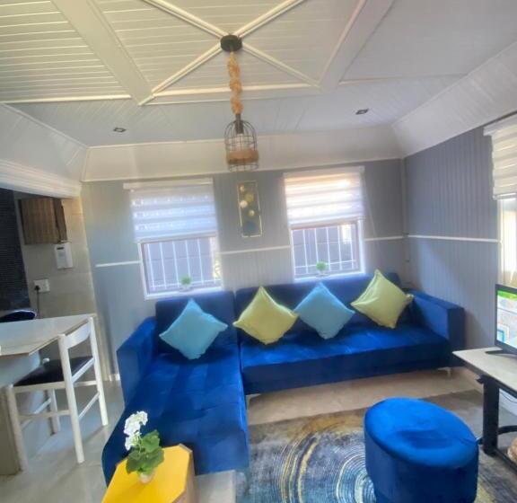 פנסיון Kwaaamiii