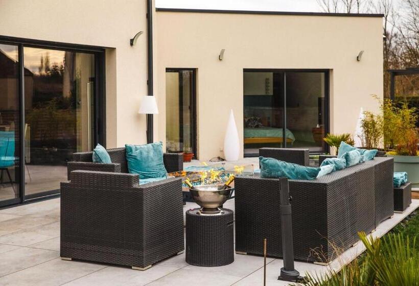 膳宿费 Villa Howard — Jacuzzi, Tranquility & Parking