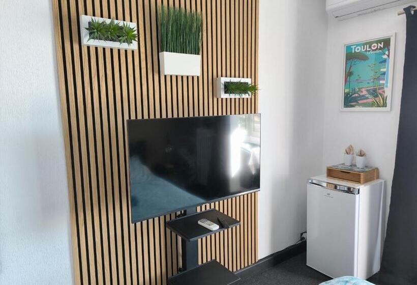 פנסיון Les Résidences Du Mourillon