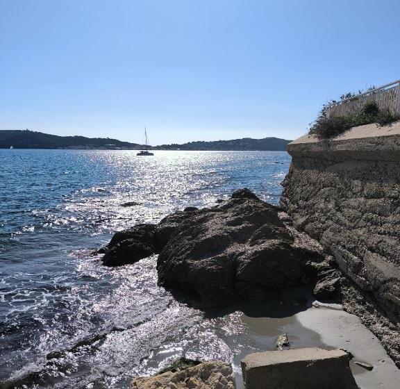 פנסיון Les Résidences Du Mourillon