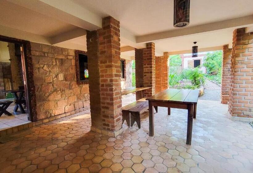 펜션 Miko Loko Hospedaria