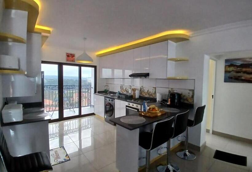 بنسيون Orca Estate Guesthouse Self Catering Accommodation