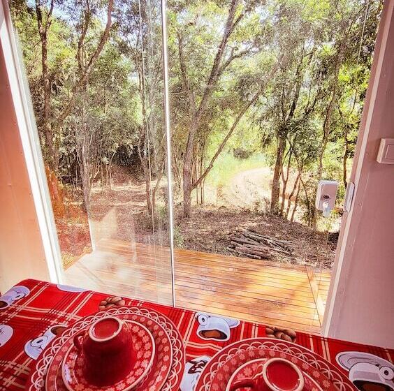 ペンション Pousada Jardim Encantado