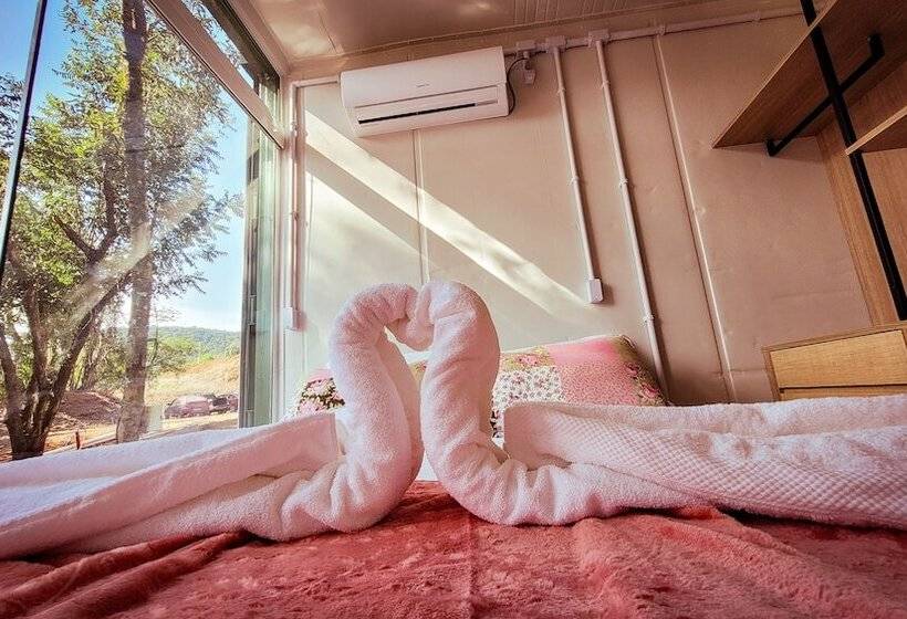 ペンション Pousada Jardim Encantado