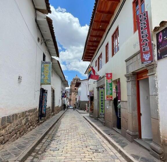 פנסיון Pucara’s Hostel