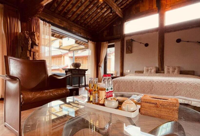 پانسیون Qushe Snowy Mountain View Art B&b