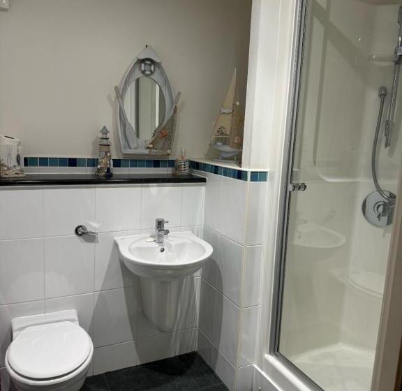 پانسیون Riverview