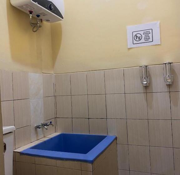 بنسيون Tendy Guest House