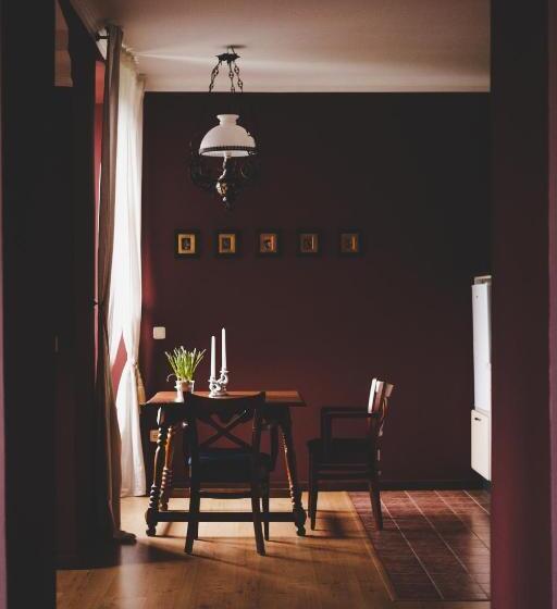 펜션 Wohnung Ruth  Turmzimmer Anno1869 Herrenhaus Viecheln