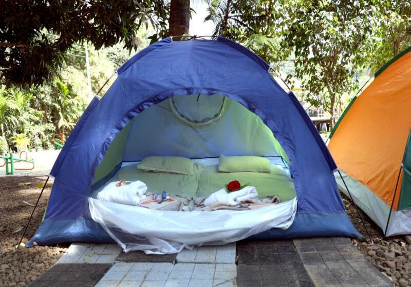 אתר נופש Sahyadri Pride