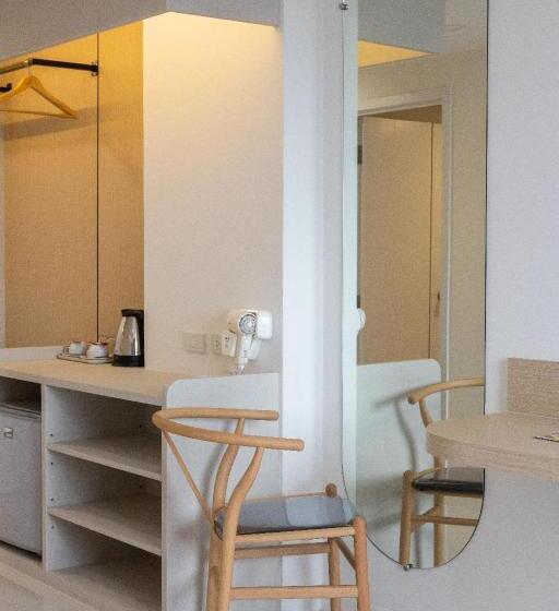 River Hotel   The Outstanding Venues Nakhon Pathom