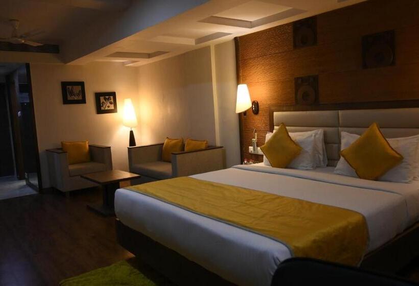 Ace Grand By Ms Hotels