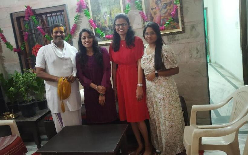 Bed and Breakfast Aishnoor Baikunth Dham Sewa Ashram