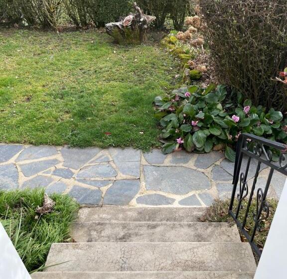 ベッドアンドブレックファースト Chambre D Hôtes Lacapelle Del Fraisse