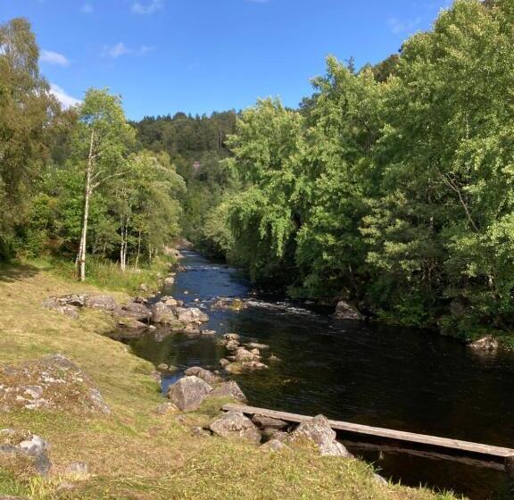 Bed and Breakfast Invercassley Cottage