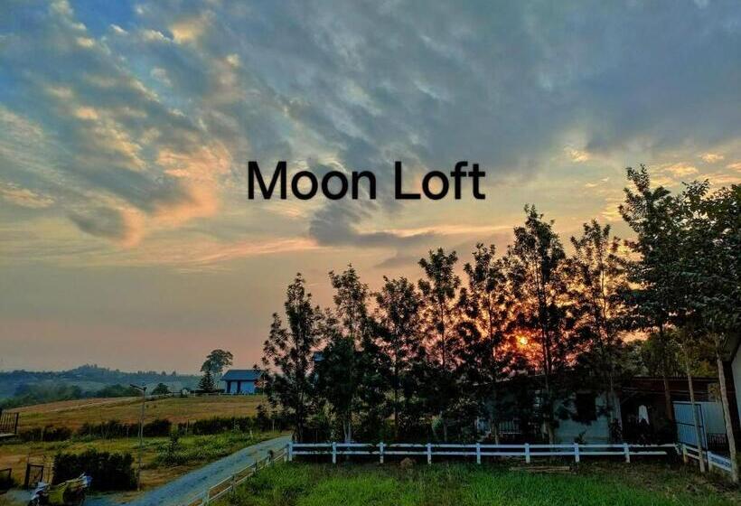 민박 Moon Loft    บ้านเพื่อน เขาใหญ่ ที่พัก อาหารและเครื่องดื่ม