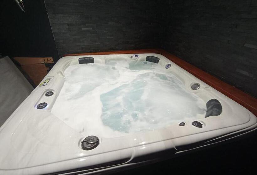 צימר Villa Le Phoenix