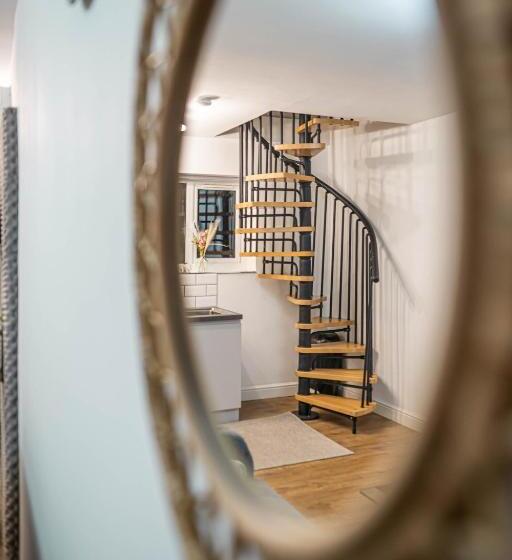 Bv Homely Aparthotel Almondbury Huddersfield