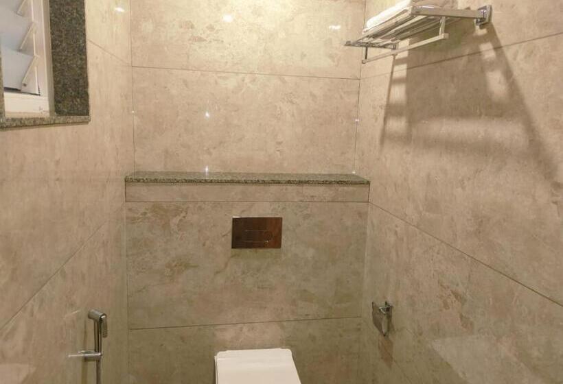فندق Amar Palace Ahmednagar