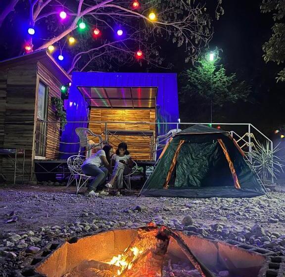 בית מלון כפרי Arzel Resort