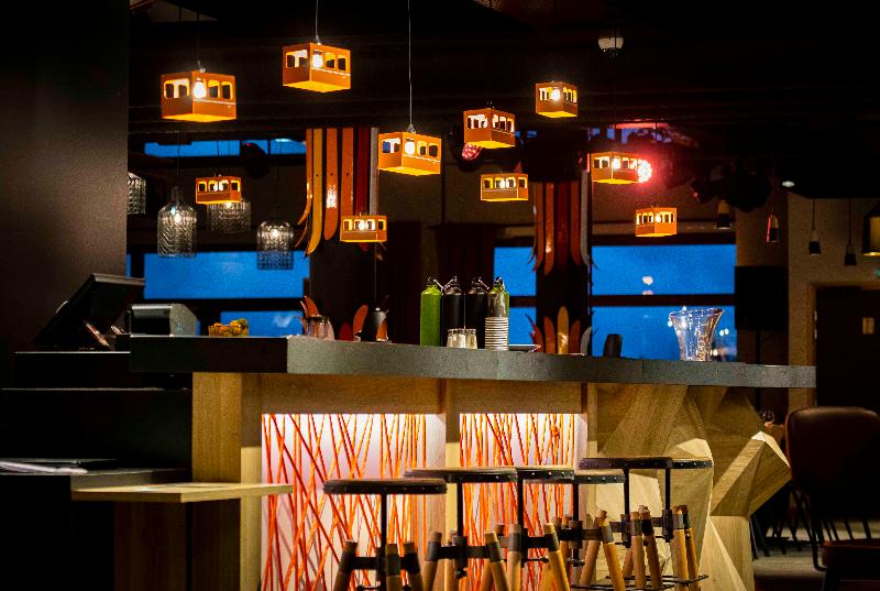 فندق Base Camp Lodge   Albertville