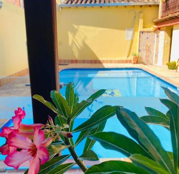 فندق Casa Morales