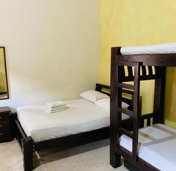 فندق Casa Morales