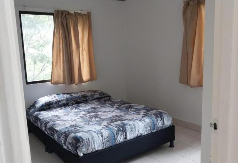 فندق Club Campestre El Bosque