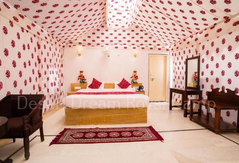 호텔 Desert Dream Royal Camp With Pool