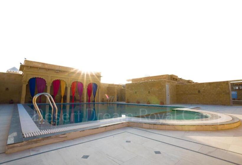 호텔 Desert Dream Royal Camp With Pool