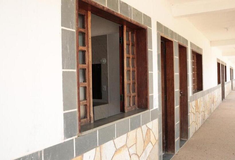 בית מלון כפרי Estalagem Sertaneja