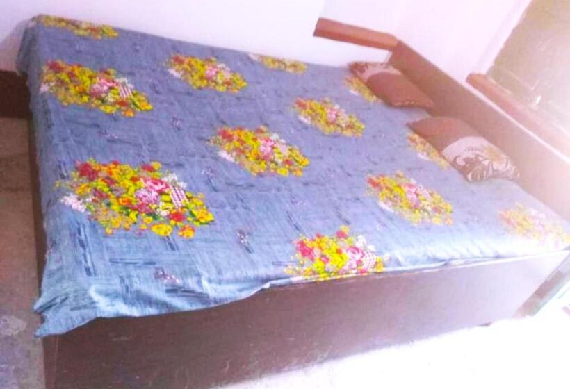 בית מלון כפרי Grg Kameshwar Bhawan Rajgir