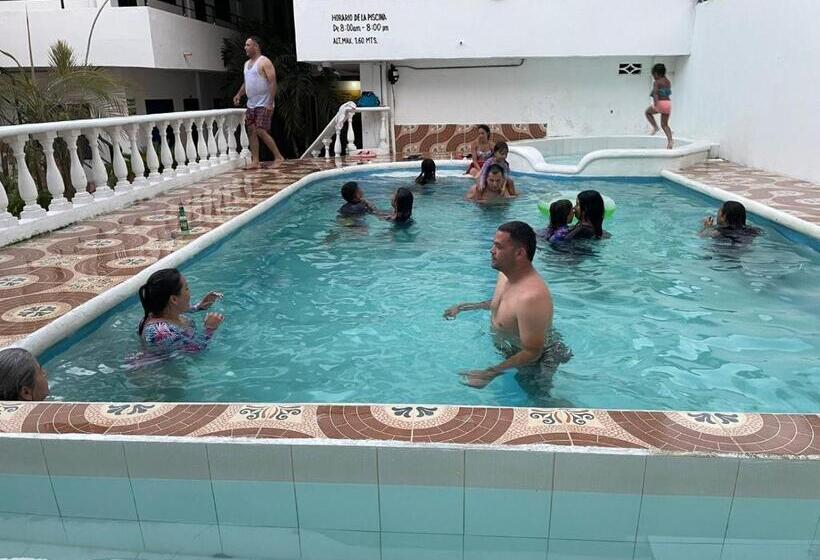 酒店 Cabañas De Tolu