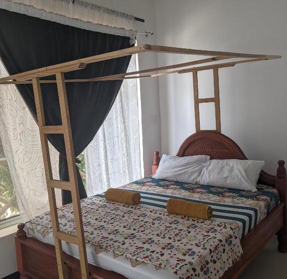 בית מלון כפרי Kassandra Beach