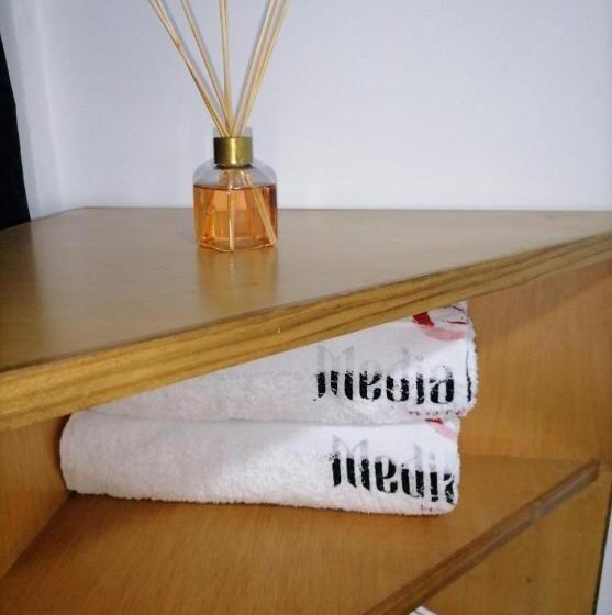 هتل Media Luna Cucuta