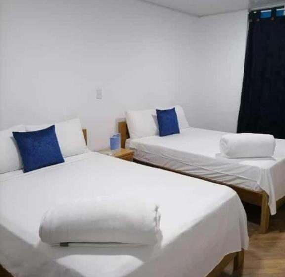 酒店 Media Luna Cucuta